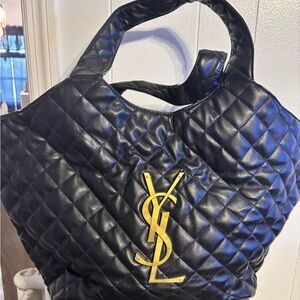 VERY LARGE shoulder bag